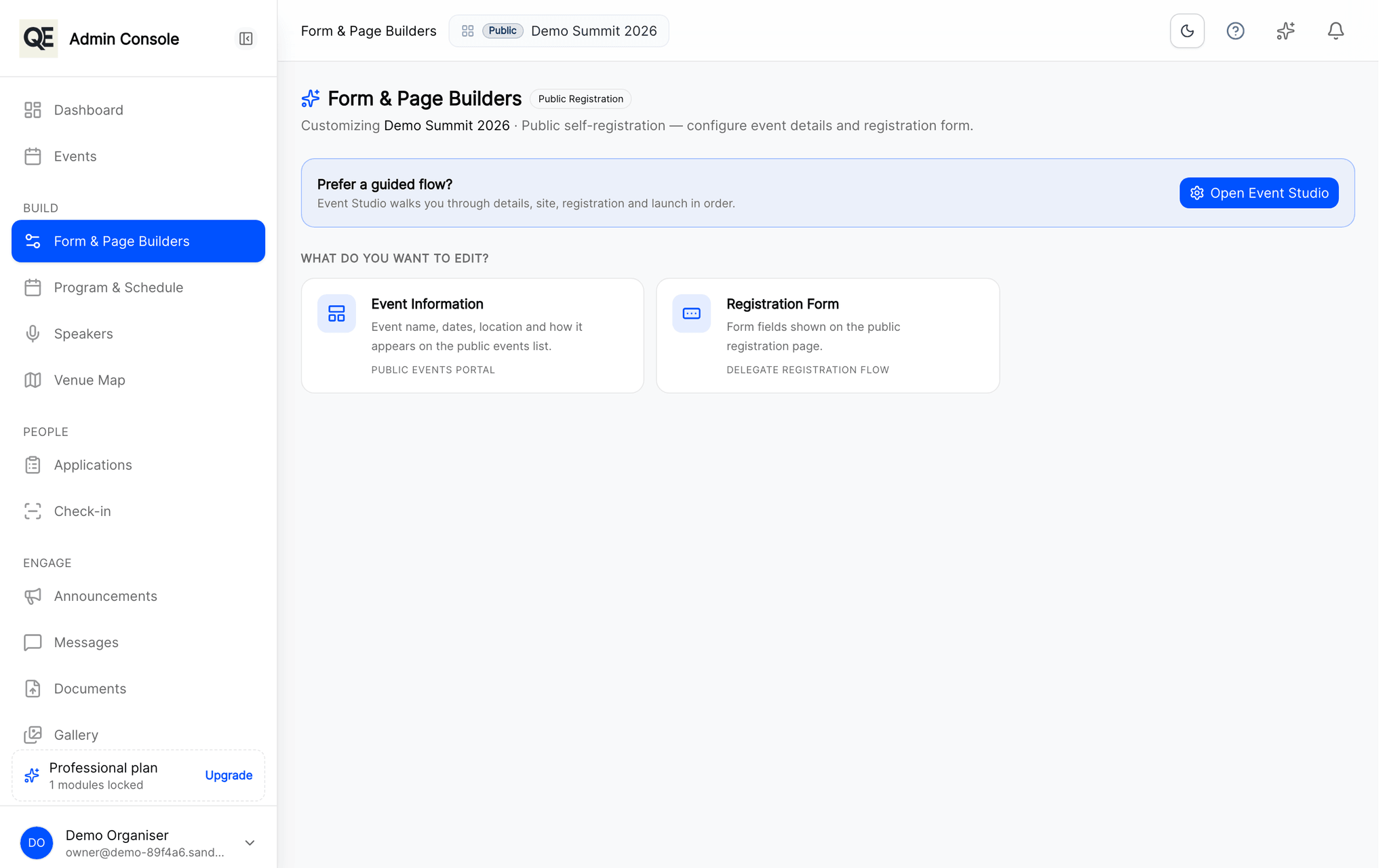 Form builder screen where the registration fields are configured.